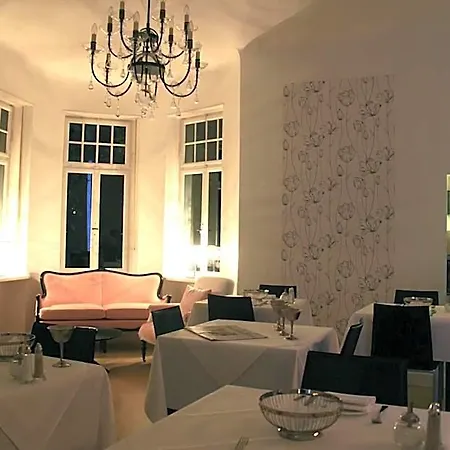 Astoria 4*