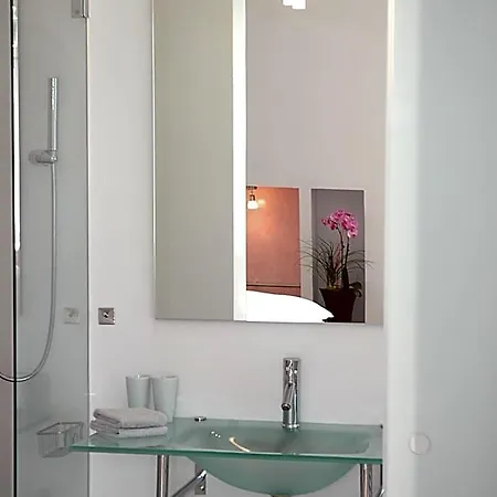 Astoria 호텔 4*