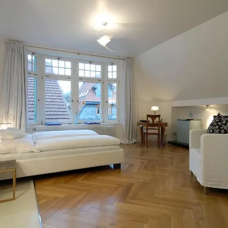 Отель Astoria 4*