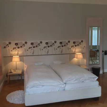 Astoria 4*